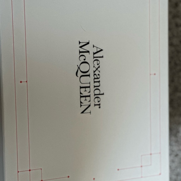 alexander maqueens - Picture 6 of 6